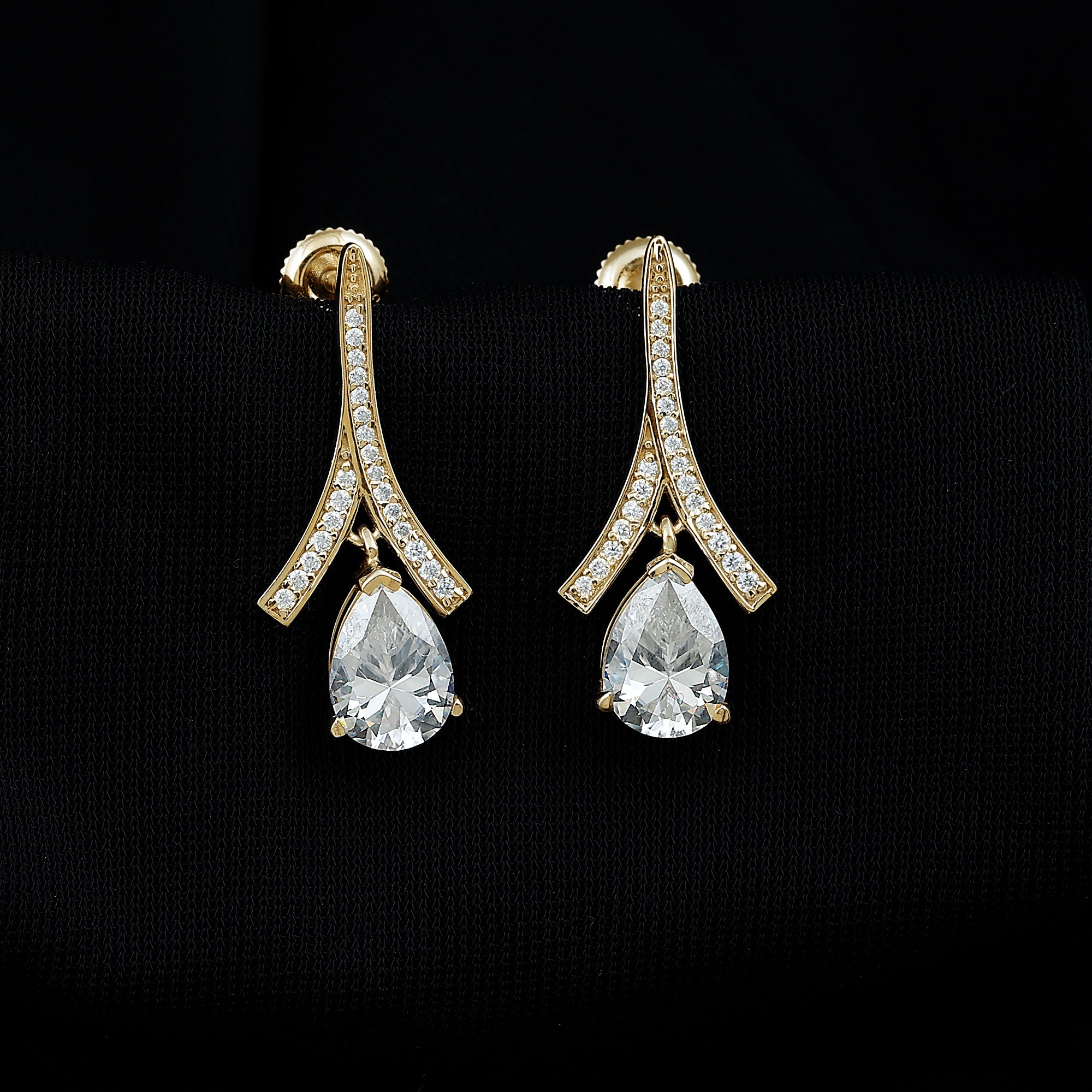 Sparkanite Jewels-Classic Pear Shape Moissanite Drop Earrings