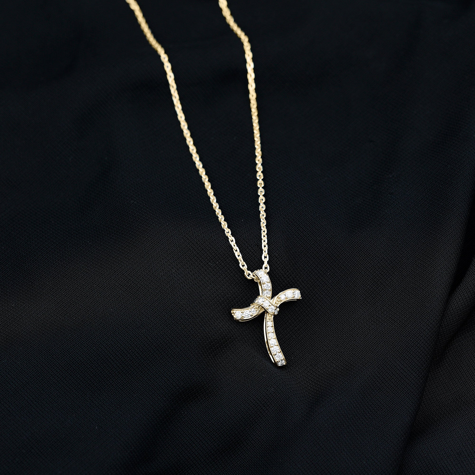 Sparkanite Jewels-Minimal Cross Pendant Necklace with Moissanite